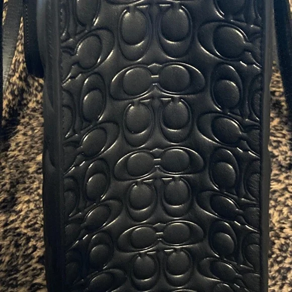 Coach Maggie Tote Bag In Signature Leather - Picture 4 of 7